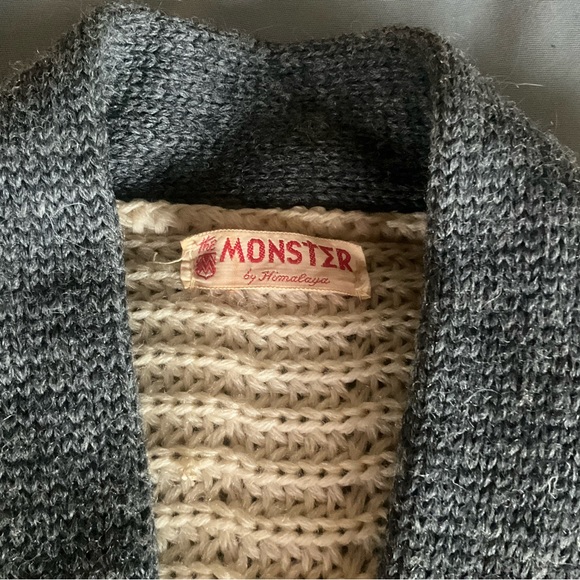 VINTAGE 50s 60s Wool Knit Cardigan Sweater napolean Coin Button Himalaya M - Picture 2 of 10